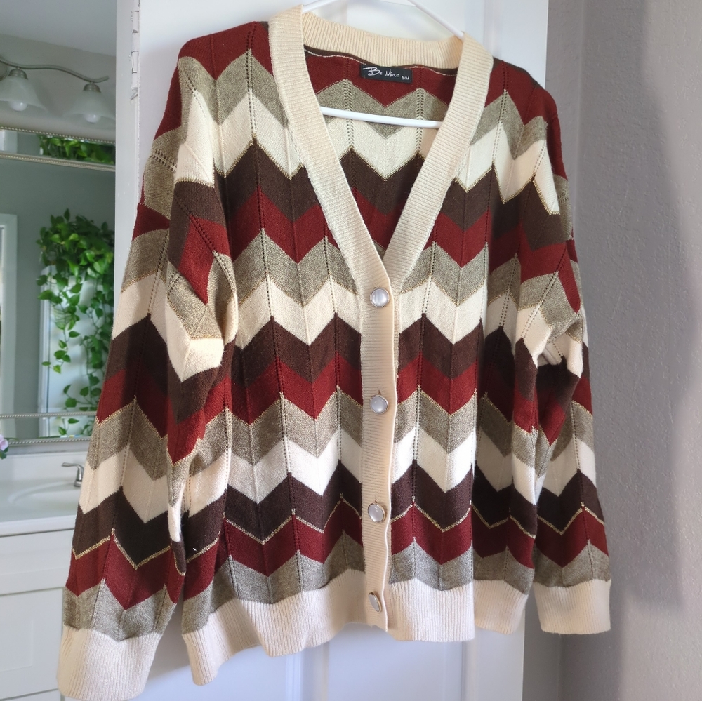 Sweater cardigan light oversized V neck fits in L - Picture 1 of 15